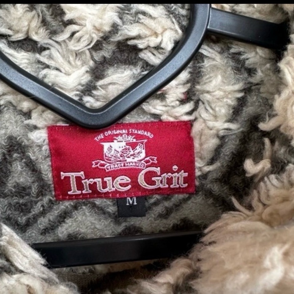 True‎ Grit Sherpa Jacket Women Medium Boho Aztec Shaggy Fleece Cozy Western. - Picture 3 of 7